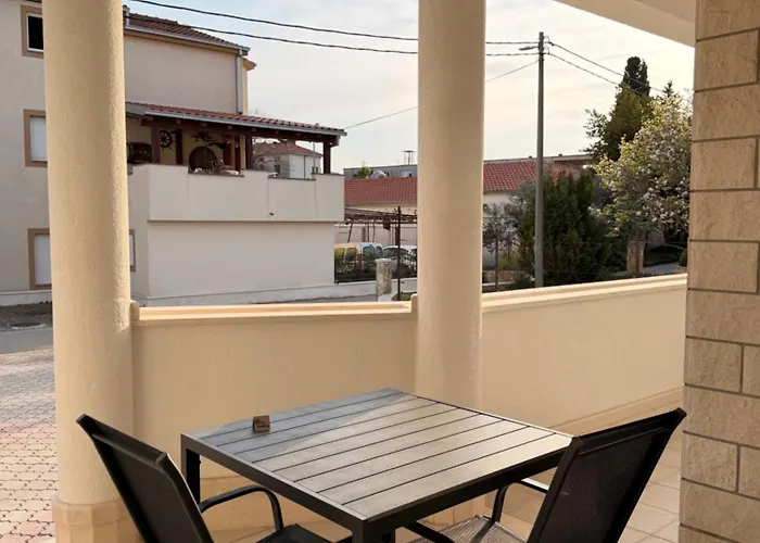 Апарт-отель Timo Split Croatia Каштела