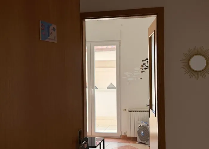 Апарт-отель Timo Split Croatia Каштела
