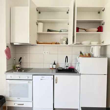 Timo Split Croatia Lägenhetshotell Kaštela