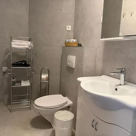 Timo Split Croatia Lägenhetshotell Kaštela