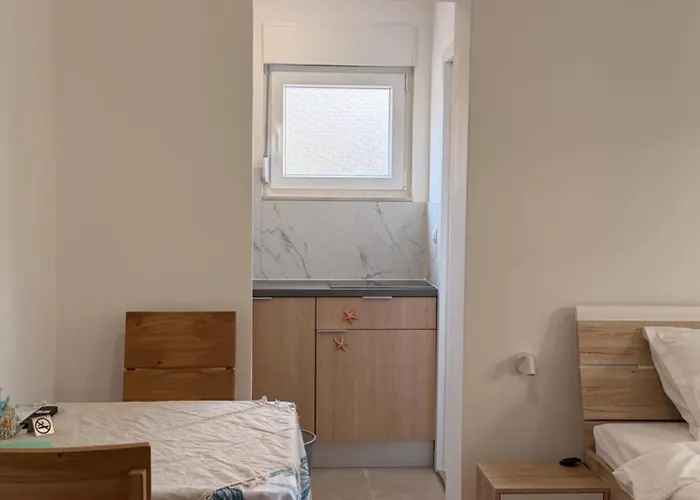 Timo Split Croatia Aparthotel Kastela